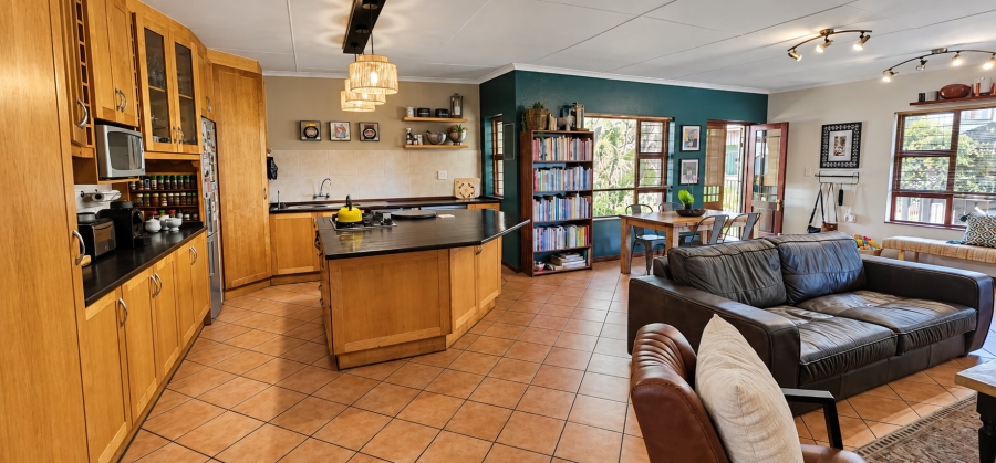 3 Bedroom Property for Sale in King George Park Western Cape